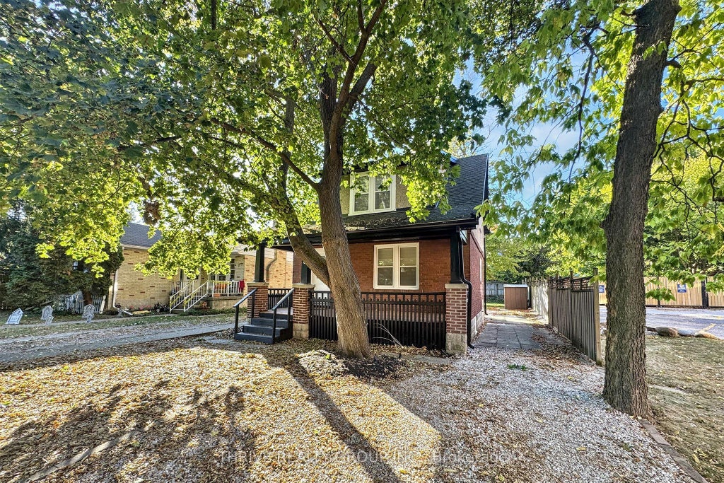 5 Beechwood Place, London South