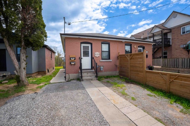 233 Pelham Road Basement, St. Catharines