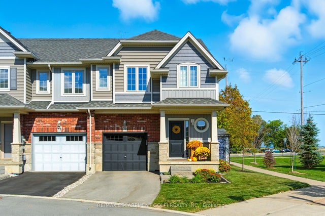 70 Dunrobin Lane, Grimsby