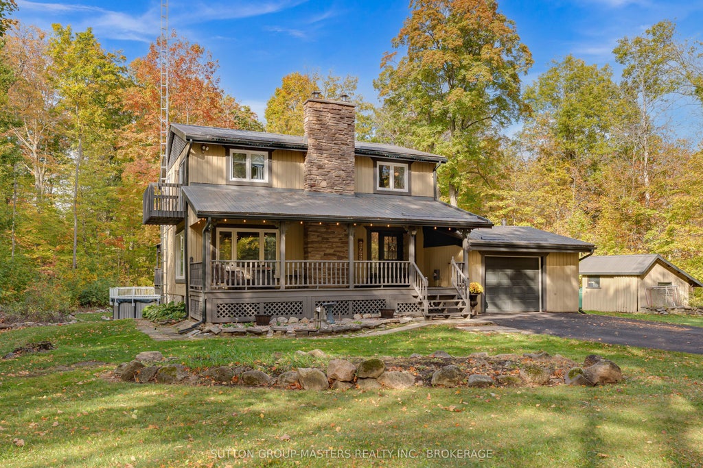 2382 Sands Road, Frontenac