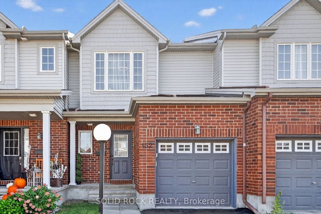 152 Maravista Drive, Barrhaven