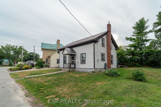 105 Rideau Street, Merrickville-Wolford