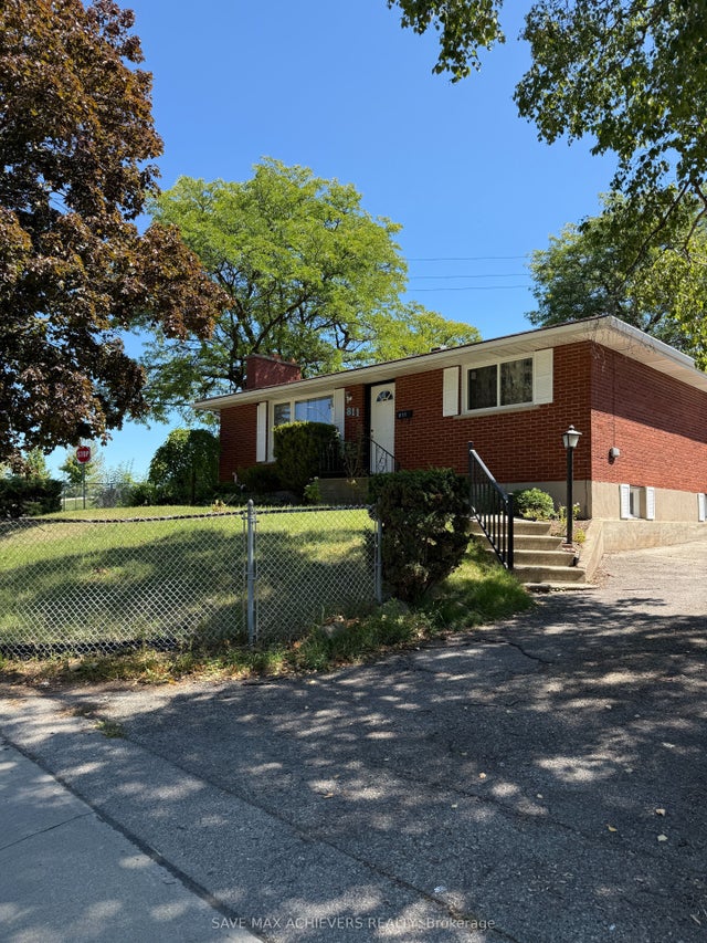 811 Dolph Street N Lower, Cambridge