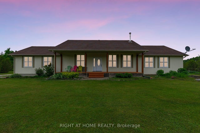 371 Digby Laxton Boundary Road, Kawartha Lakes