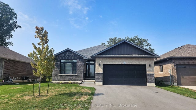 168 Cherrywood Parkway, Greater Napanee