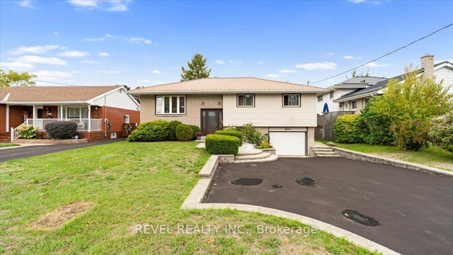 12 Chown Crescent, Belleville
