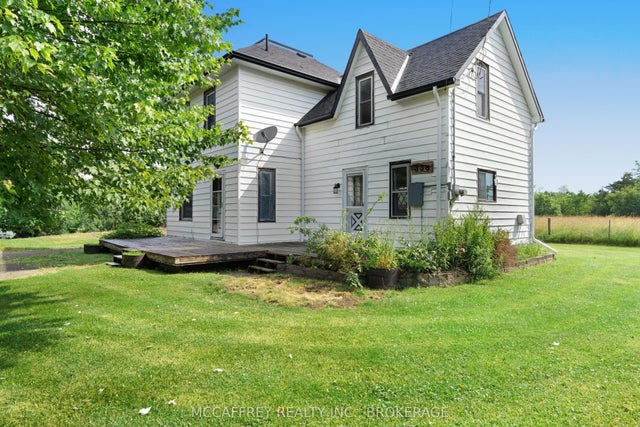 338 Burridge Road E, Frontenac