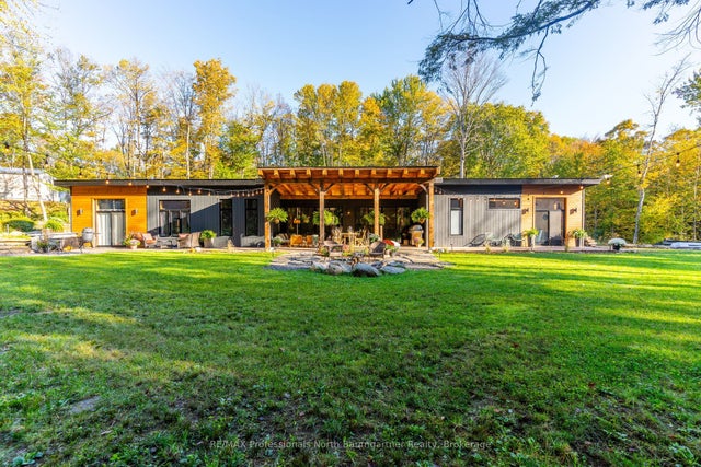 1592 Buckslide Road, Algonquin Highlands