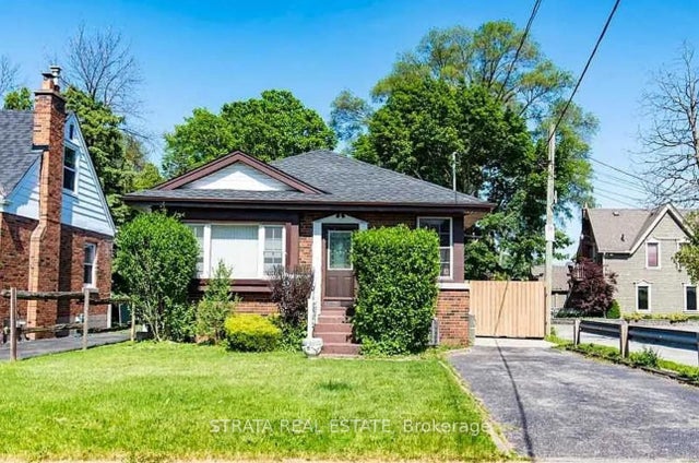 16 Kingsmount Street, Hamilton