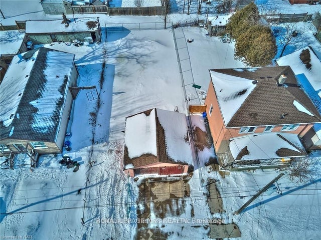 4129 Dyson Avenue, Niagara Falls