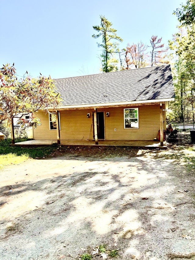 2 Oakwood Drive, Kawartha Lakes