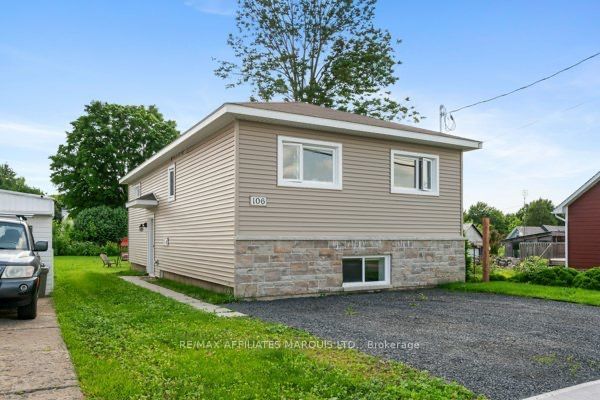 106 Bishop Street S, North Glengarry