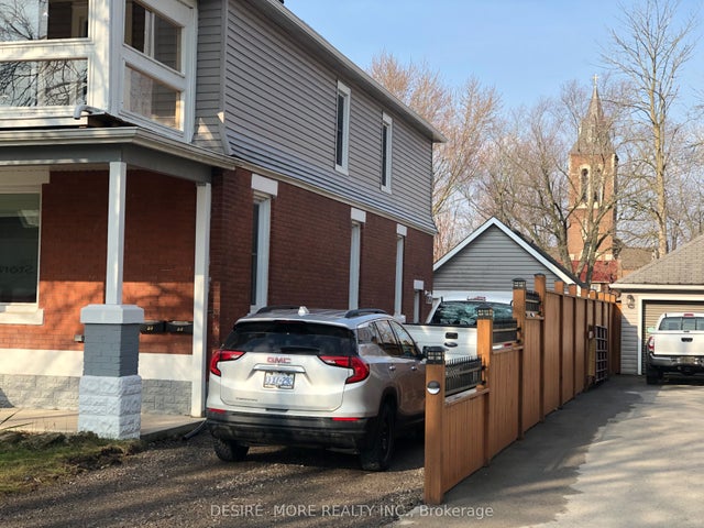 23 Garner Avenue, Welland