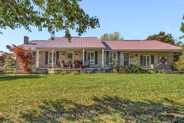 325 County Rd 30 Road, Prince Edward County