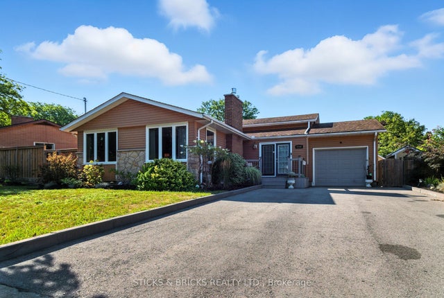 6750 Cherrygrove Road, Niagara Falls