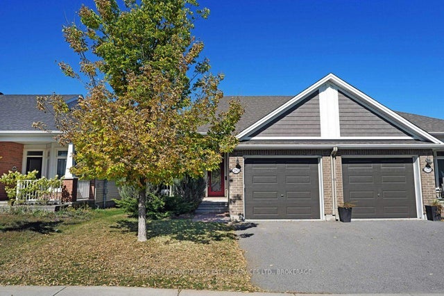 281 Brambling Way, Barrhaven