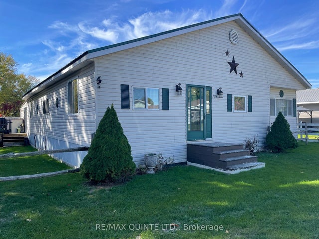 63 Whites Road 151, Quinte West