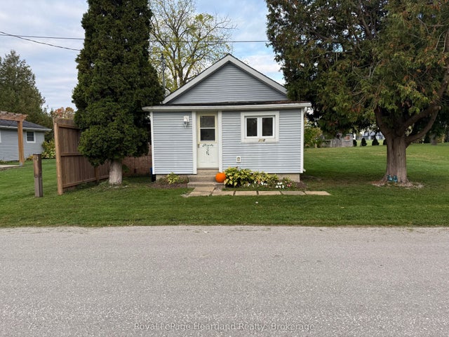 770 Somerville Street, Huron-Kinloss