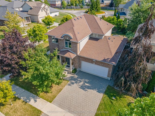 792 Redtail Trail, London North