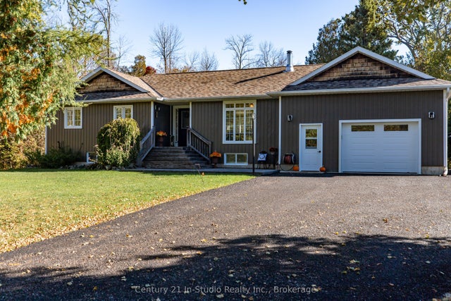 23 Pierce Street N, South Bruce Peninsula