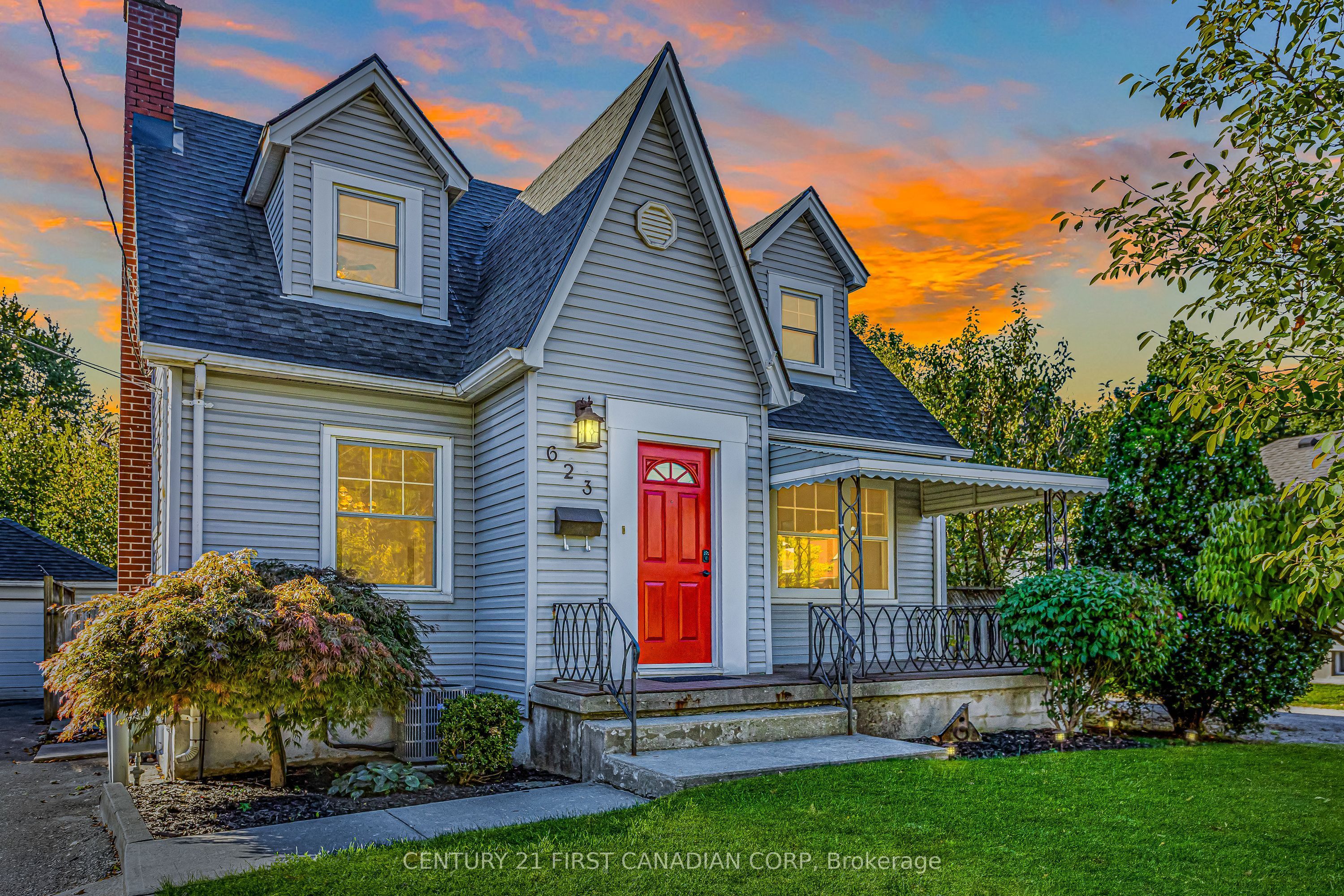 Photo of Listing #X12460603