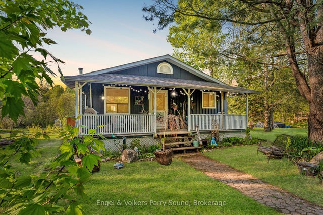 34 Gordon Point Road, Magnetawan