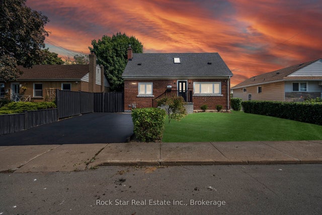 211 Rosedale Avenue, Hamilton