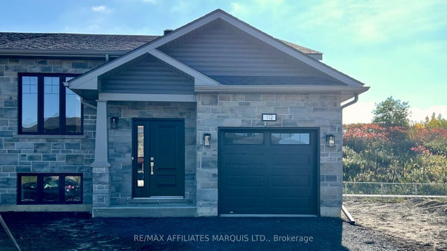 112 Woodland Drive, Cornwall