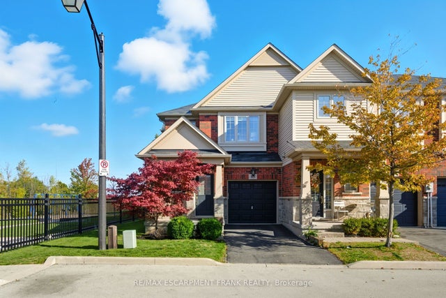 541 Winston Road 85, Grimsby