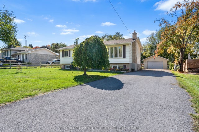 230 Old Hamburg Road, Greater Napanee