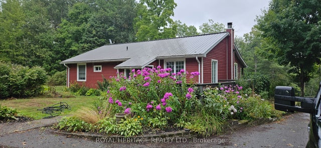 10175 41 Highway, Addington Highlands