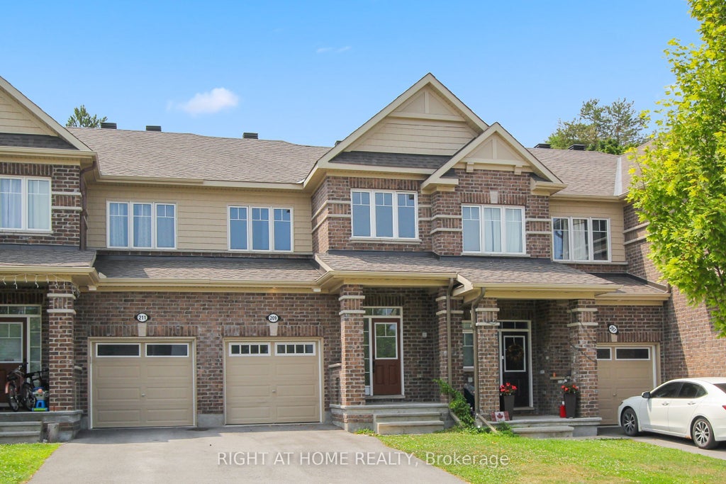 209 Hartsmere Drive, Stittsville - Munster - Richmond