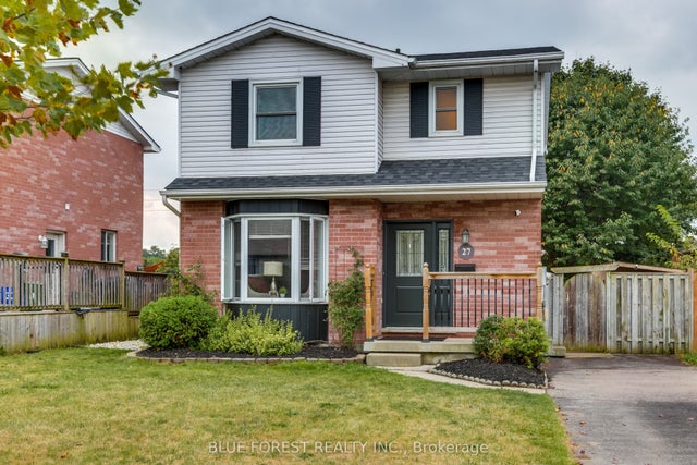 27 Loggers Grove, London East