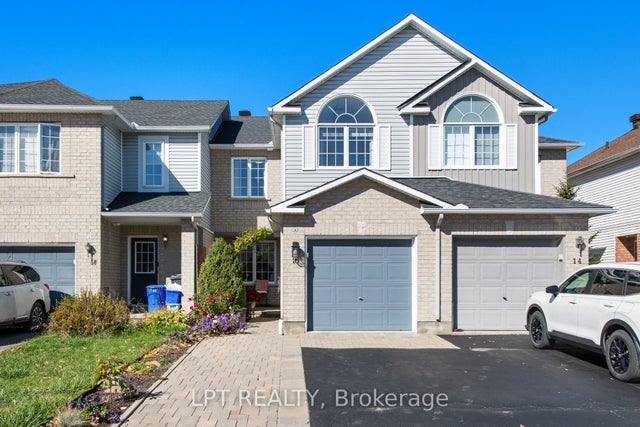 16 Calaveras Avenue, Barrhaven