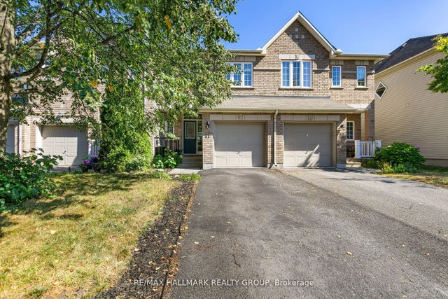31 Saddlesmith Circle, Kanata