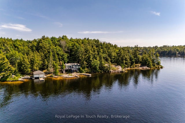 2 Is 270 Six Mile Lake Island, Georgian Bay