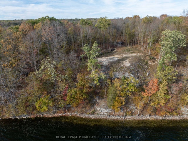 485 Stafford Lane, Frontenac