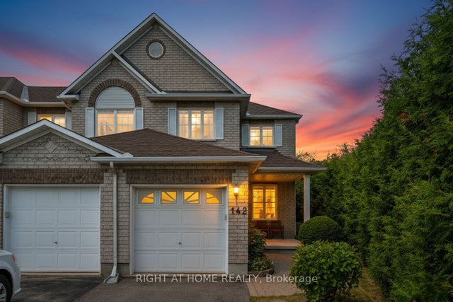 142 Blackdome Crescent, Kanata