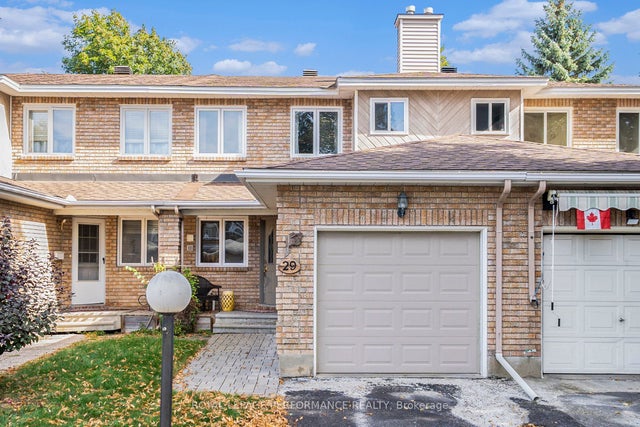 29 Hummingbird Crescent, Barrhaven