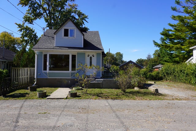 212 Lincoln Road W, Fort Erie