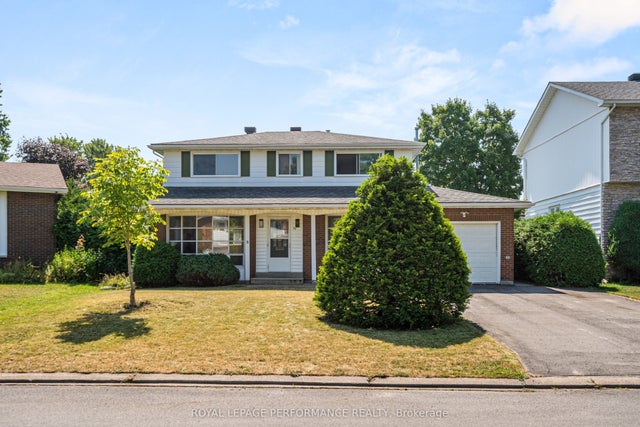 33 Woodview Crescent, Blackburn Hamlet