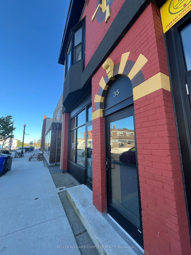 35 Jarvis Street 202, Fort Erie