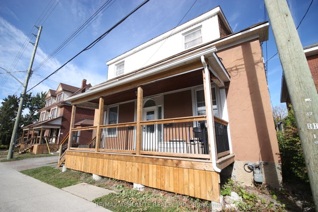 37 Raglan St Street N, Renfrew