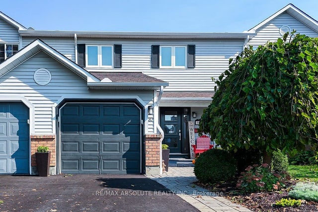 37 Randall James Drive, Stittsville - Munster - Richmond