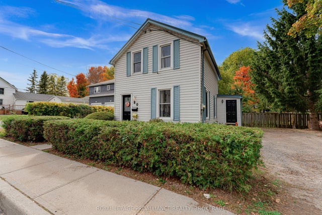 80 Hickory Street, Gananoque