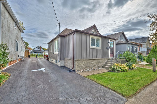 71 Deere Street, Welland