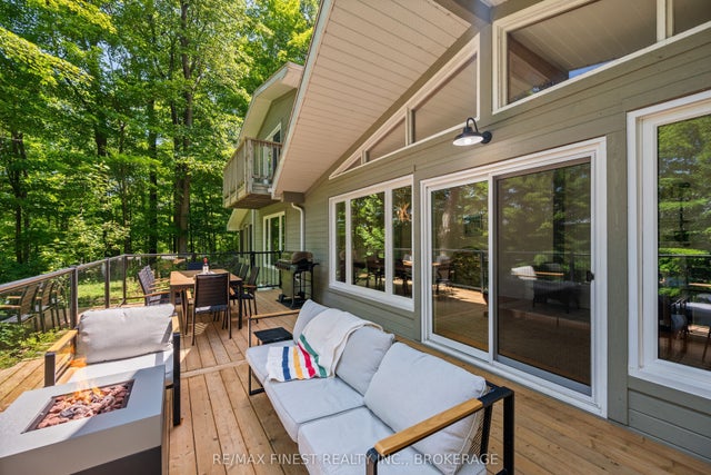32 Oakwood Lane, Frontenac
