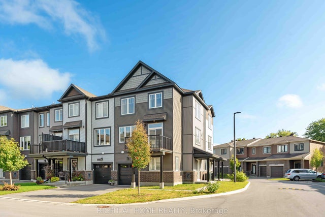 214 Attwell Private, Kanata