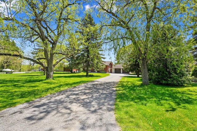 4227 County 45 Road, Hamilton Township