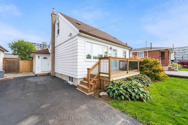 475 East 38th Street, Hamilton